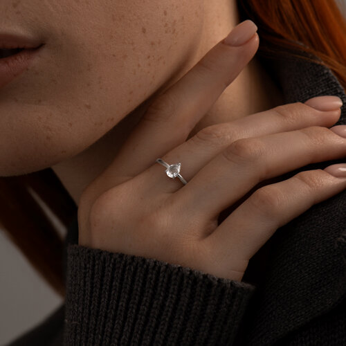 Кольцо из серебра с кристаллом из серебро — вид 2