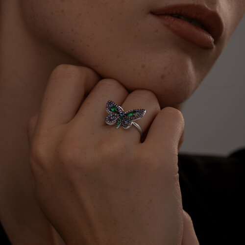 Кольцо из серебра с фианитами из серебро — вид 3