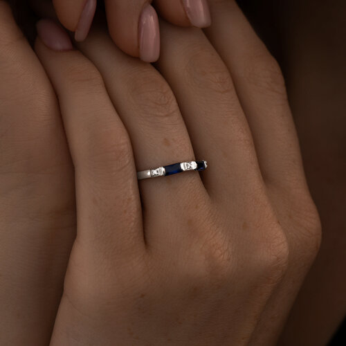 Кольцо из серебра с фианитами из серебро — вид 3