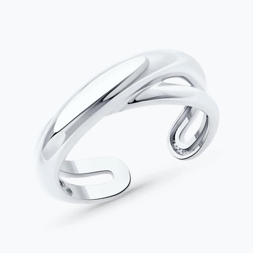 Кольцо из серебра - видео на модели