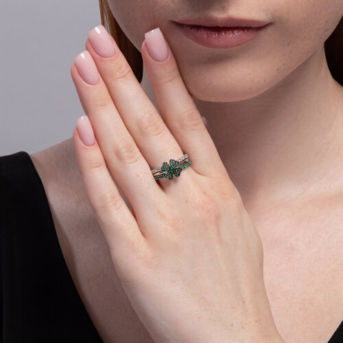 Кольцо из серебра с фианитами из серебро — вид 4