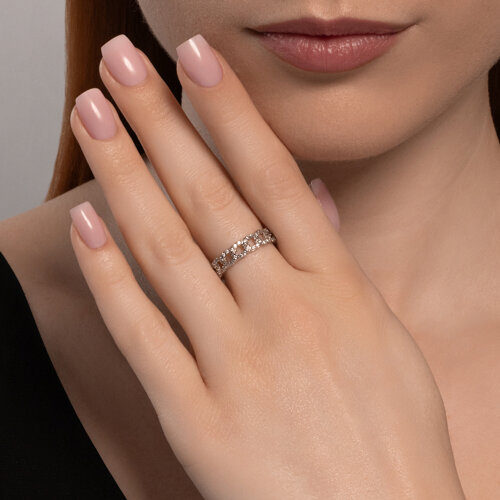 Кольцо из серебра с фианитами из серебро — вид 3