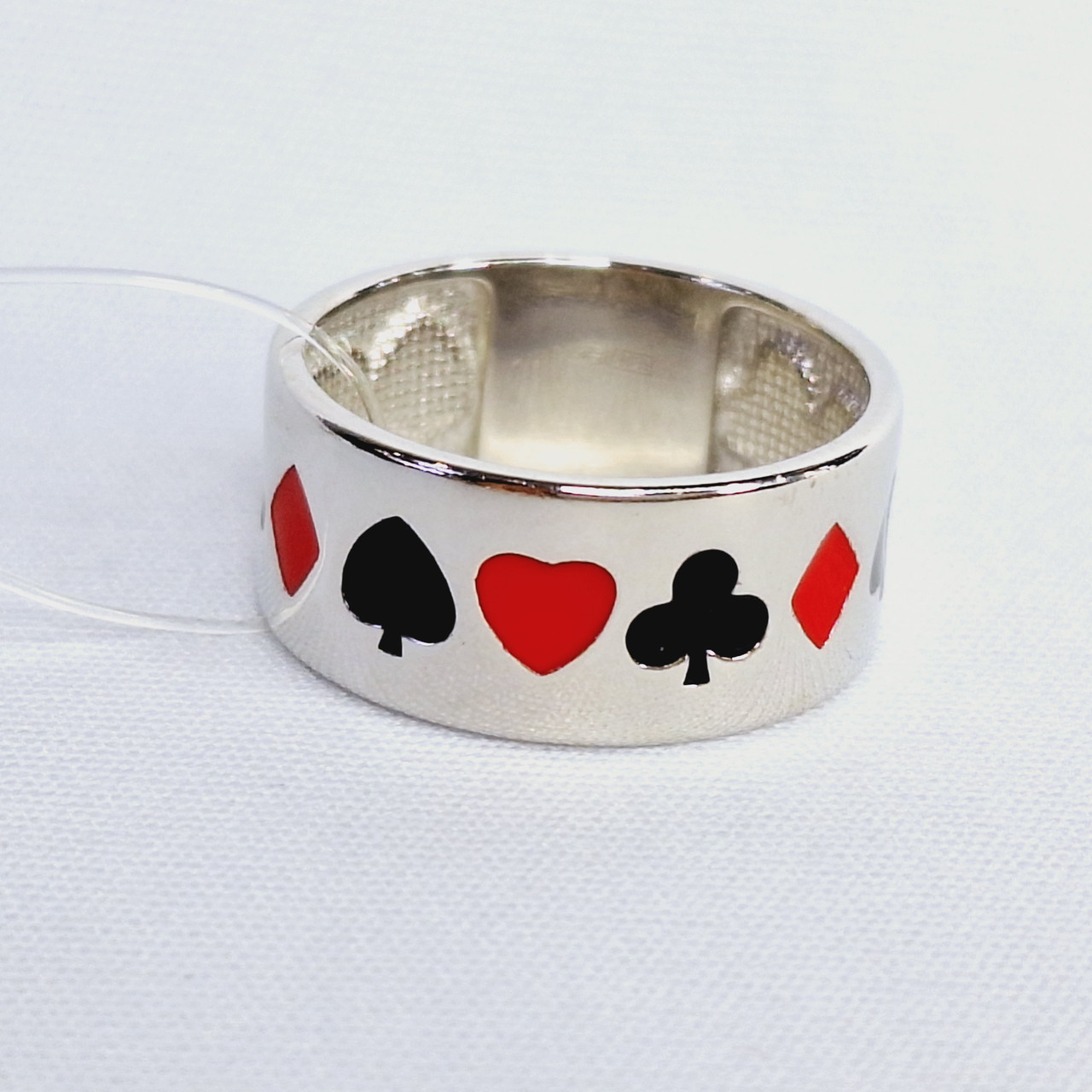 Кольцо из серебра с эмалью - видео на модели