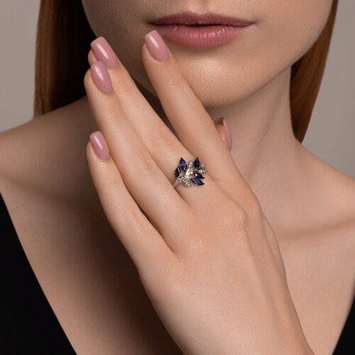 Кольцо из серебра с фианитами из серебро — вид 4