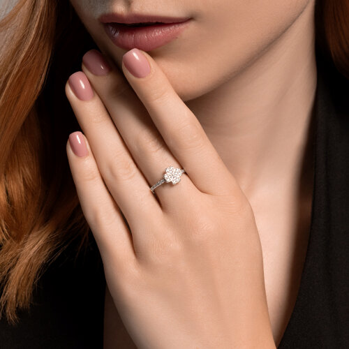 Кольцо из серебра с фианитами из серебро — вид 3