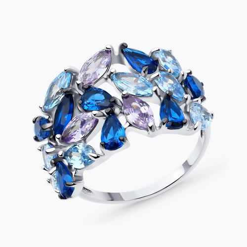 Кольцо из серебра с фианитами - видео на модели