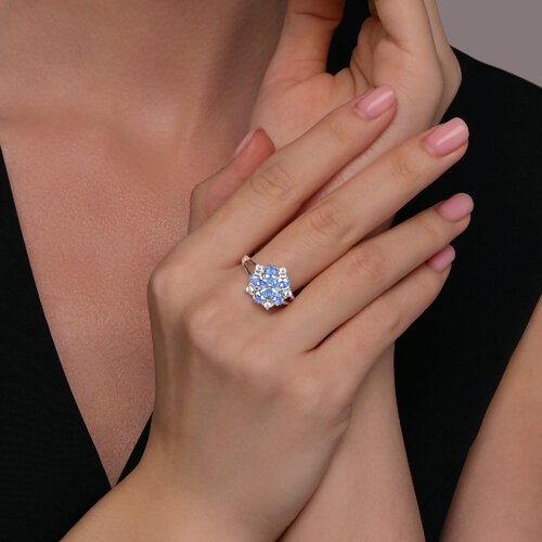 Кольцо из серебра с фианитами из серебро — вид 3