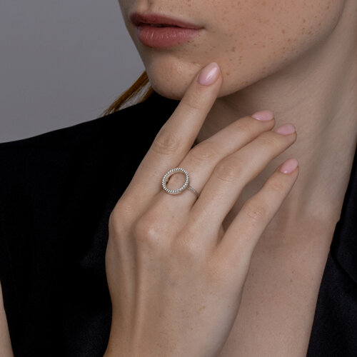 Кольцо из серебра с фианитами из серебро — вид 4