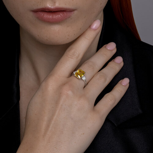 Кольцо из серебра с фианитами из серебро — вид 4