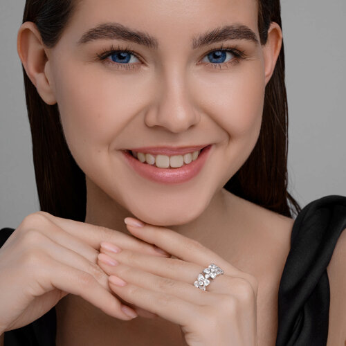 Кольцо из серебра с фианитами из серебро — вид 6