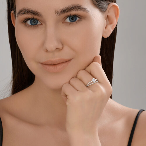 Кольцо из серебра с фианитами из серебро — вид 5