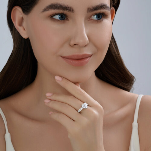 Кольцо из серебра с фианитами из серебро — вид 5