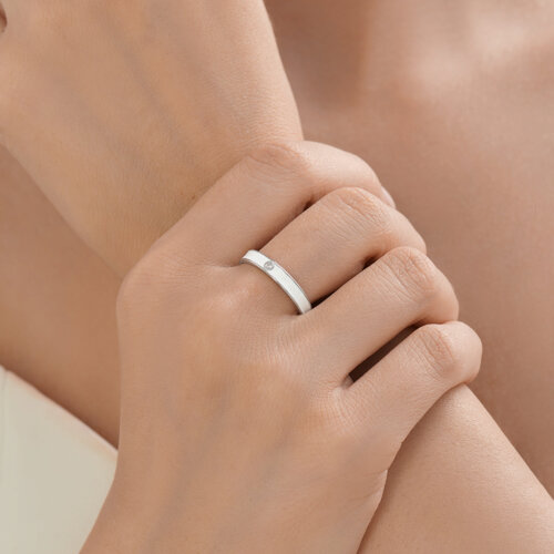 Кольцо из серебра с фианитом и эмалью из серебро — вид 4