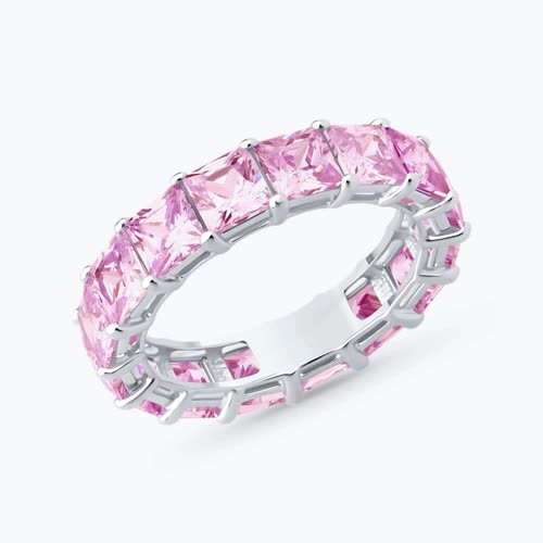 Кольцо из серебра с фианитами - видео на модели