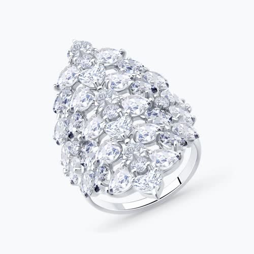 Кольцо из серебра с фианитами - видео на модели