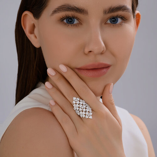 Кольцо из серебра с фианитами из серебро — вид 4