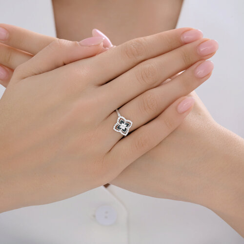 Кольцо из серебра с фианитами и эмалью из серебро — вид 4