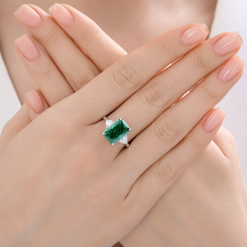 Кольцо из серебра с фианитами из серебро — вид 4