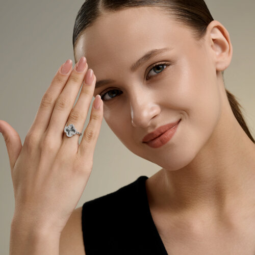 Кольцо из серебра с фианитами из серебро — вид 5