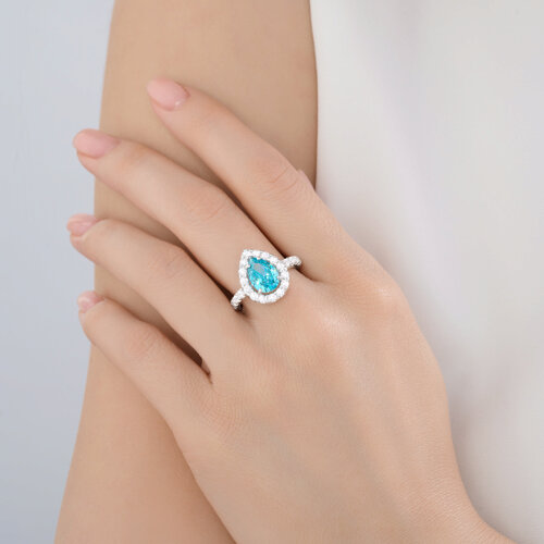 Кольцо из серебра с фианитами из серебро — вид 3