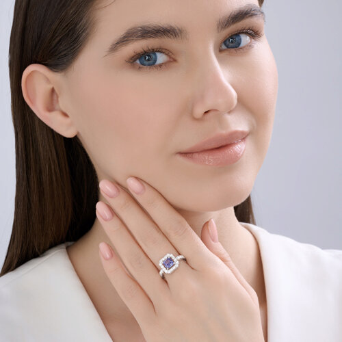 Кольцо из серебра с фианитами из серебро — вид 5