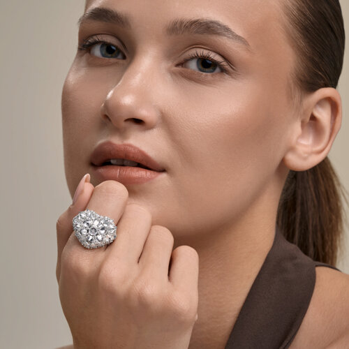 Кольцо из серебра с фианитами из серебро — вид 4