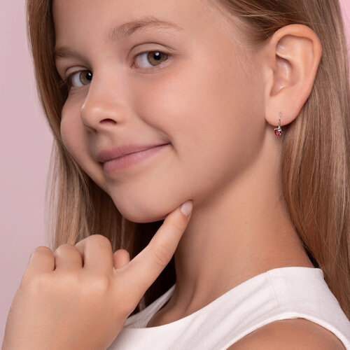 Серьги из серебра с красными фианитами из серебро — вид 2