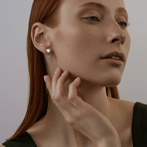 Серьги из серебра с фианитами из серебро — вид 3