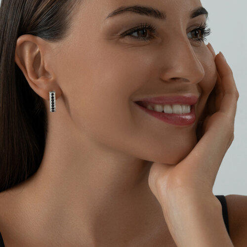 Серьги из серебра с чёрными фианитами из серебро — вид 4