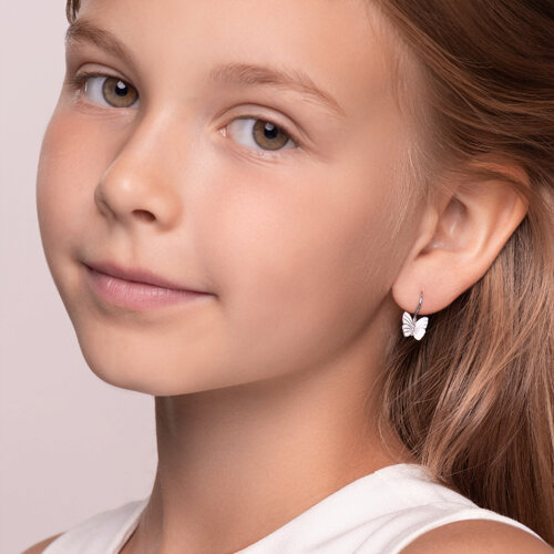 Детские серьги с белыми бабочками с эмалью из серебро — вид 2