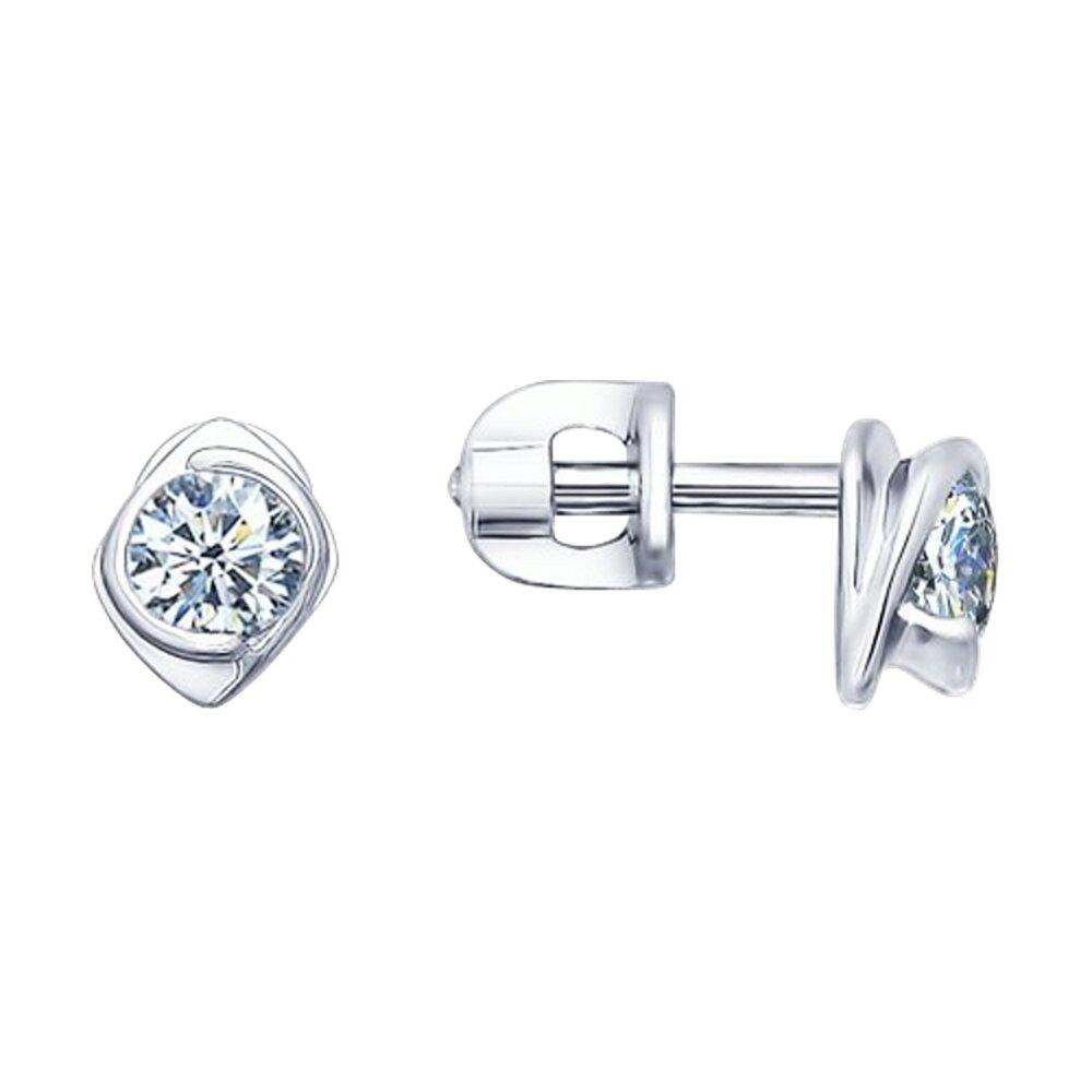 Серьги-пусеты из серебра с фианитами - видео на модели