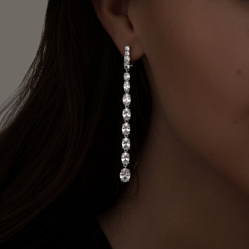 Серьги длинные из серебра с фианитами из серебро — вид 3