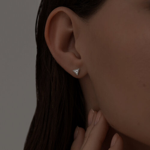 Серьги из серебра с фианитами из серебро — вид 2