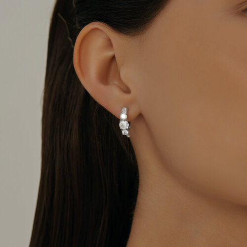 Серьги из серебра с фианитами из серебро — вид 2