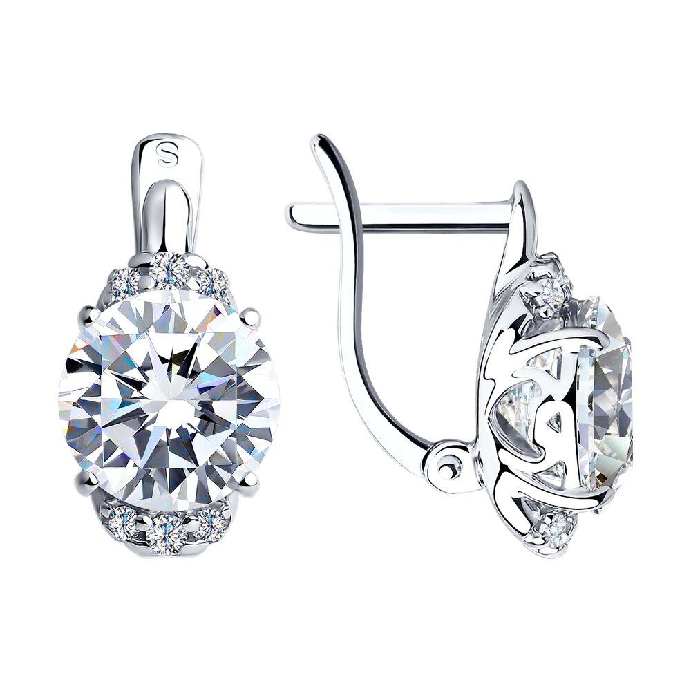 Серьги из серебра с фианитами - видео на модели