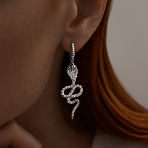 Серьги из серебра с фианитами из серебро — вид 2