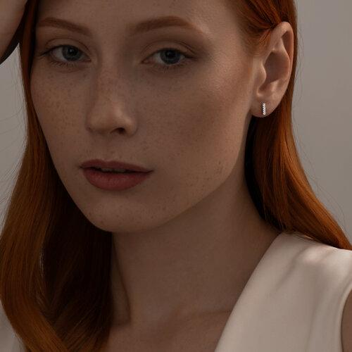 Серьги пусеты  из серебра с фианитами из серебро — вид 3