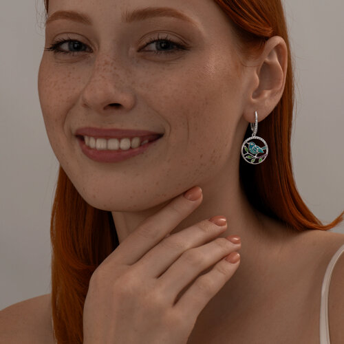 Серьги из серебра с фианитами и эмалью из серебро — вид 3