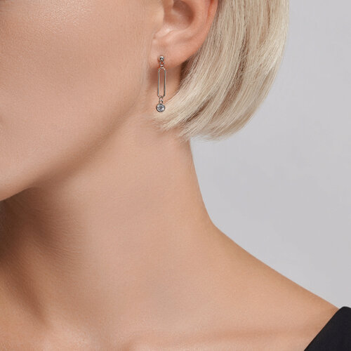 Серьги из серебра с фианитами из серебро — вид 3