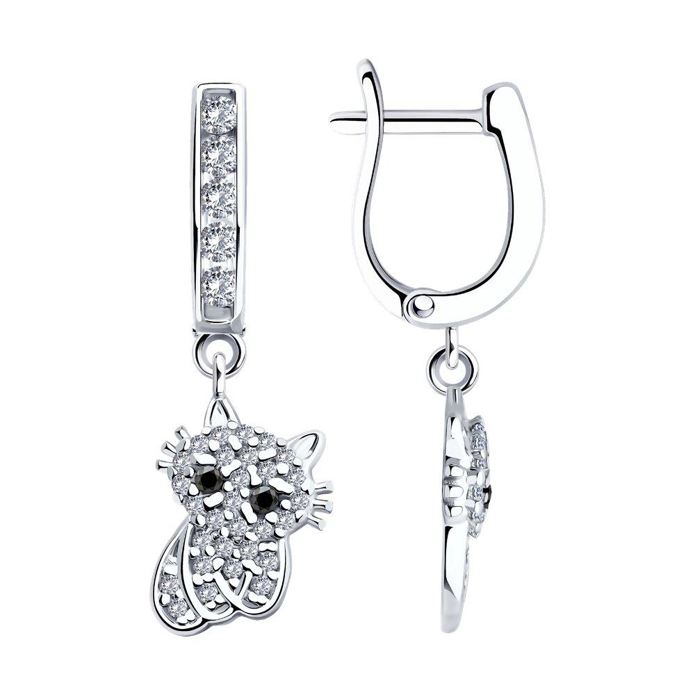 Серьги из серебра с фианитами - видео на модели