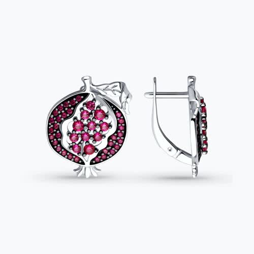 Серьги из серебра с корундами - видео на модели