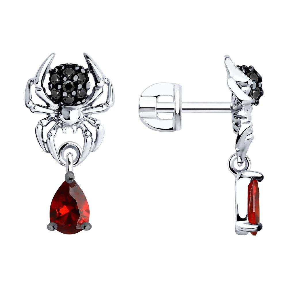 Серьги из серебра с фианитами - видео на модели