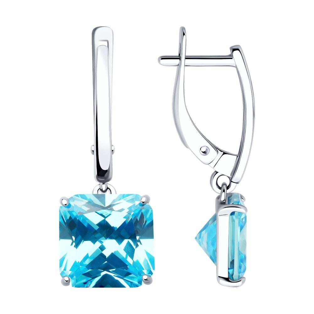 Серьги из серебра с фианитами - видео на модели