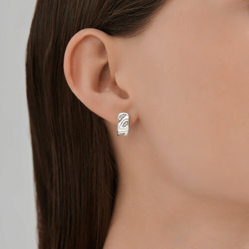 Серьги из серебра с фианитами и эмалью из серебро — вид 3