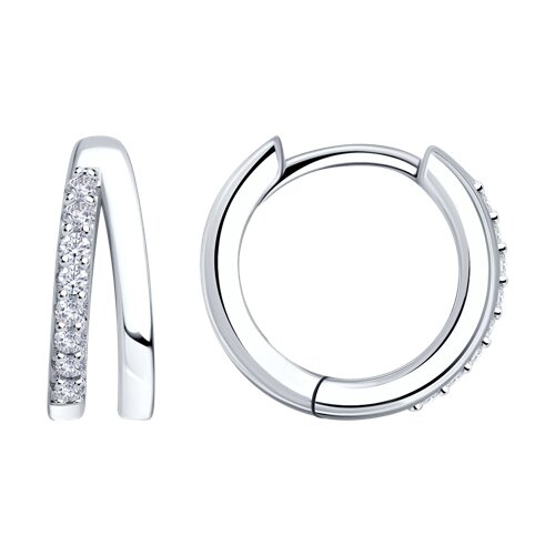 Серьги из серебра с фианитами - видео на модели