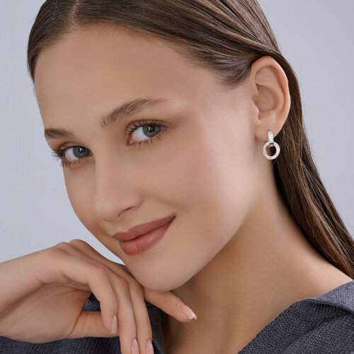 Серьги из серебра с фианитами из серебро — вид 4