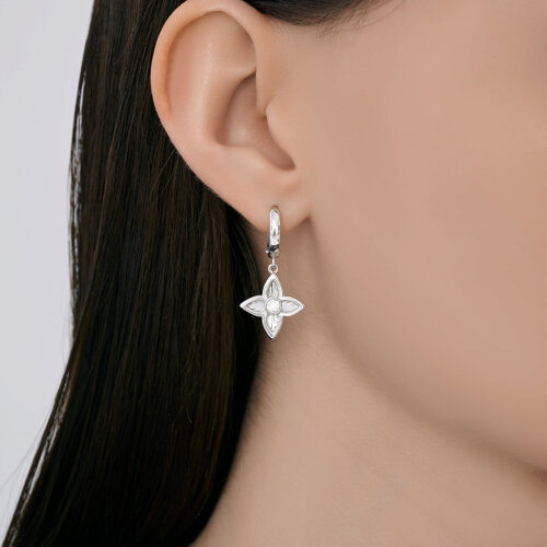 Серьги из серебра с фианитами из серебро — вид 3