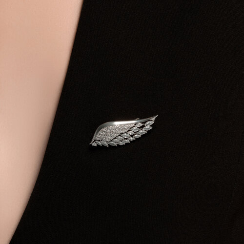 Брошь из серебра с фианитами из серебро — вид 4