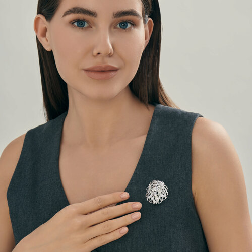 Брошь из серебра с фианитами из серебро — вид 4