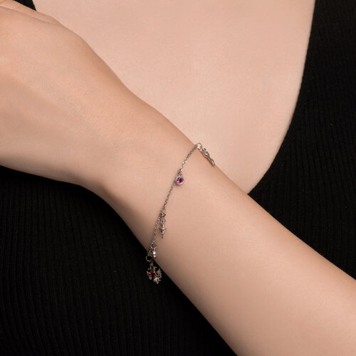 Браслет из серебра с корундами и фианитом из серебро — вид 4